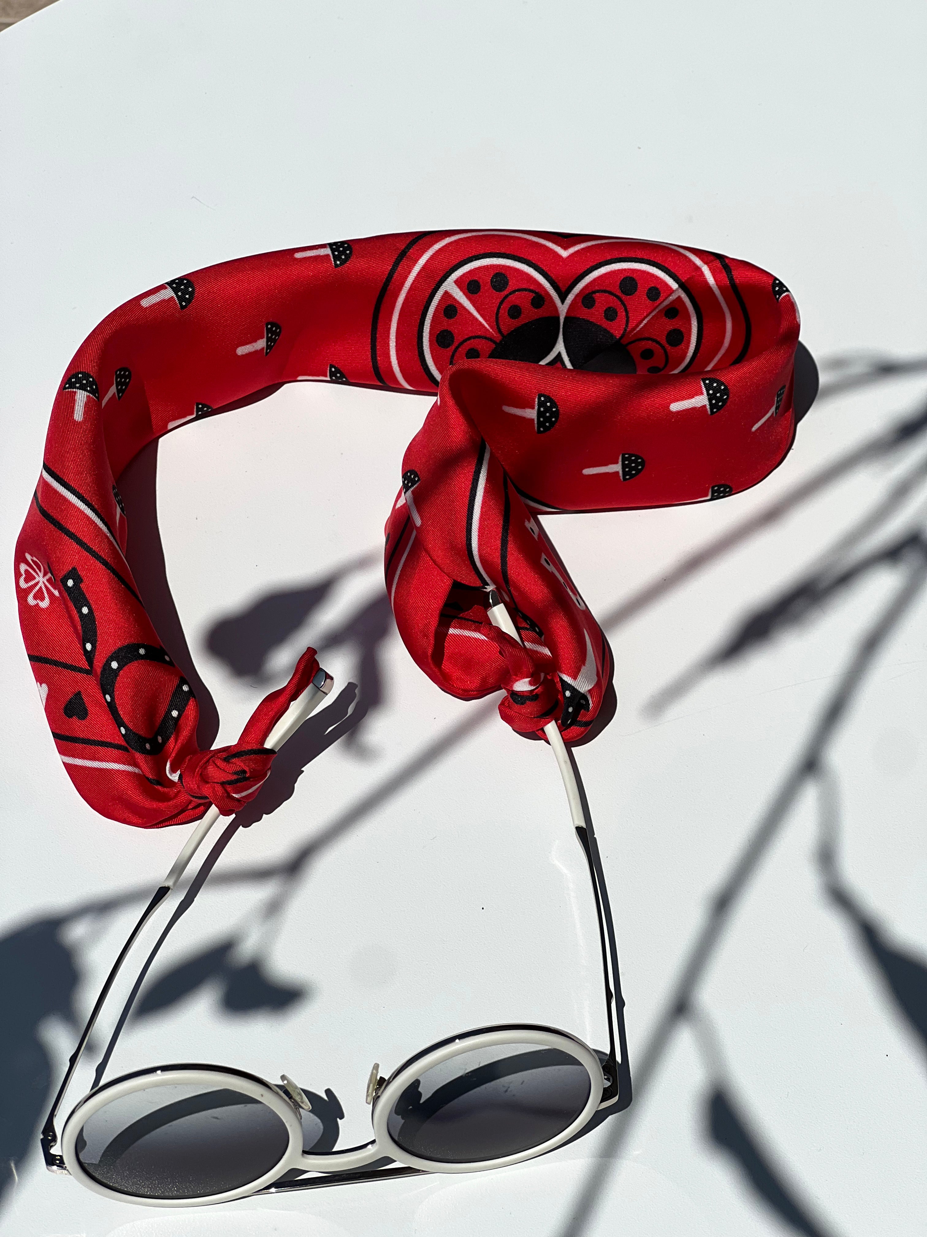 Bonheur Bandana<br>55 x 55 cm Red
